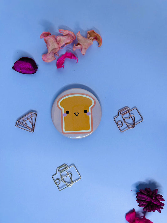 Button bage + fridge magnets