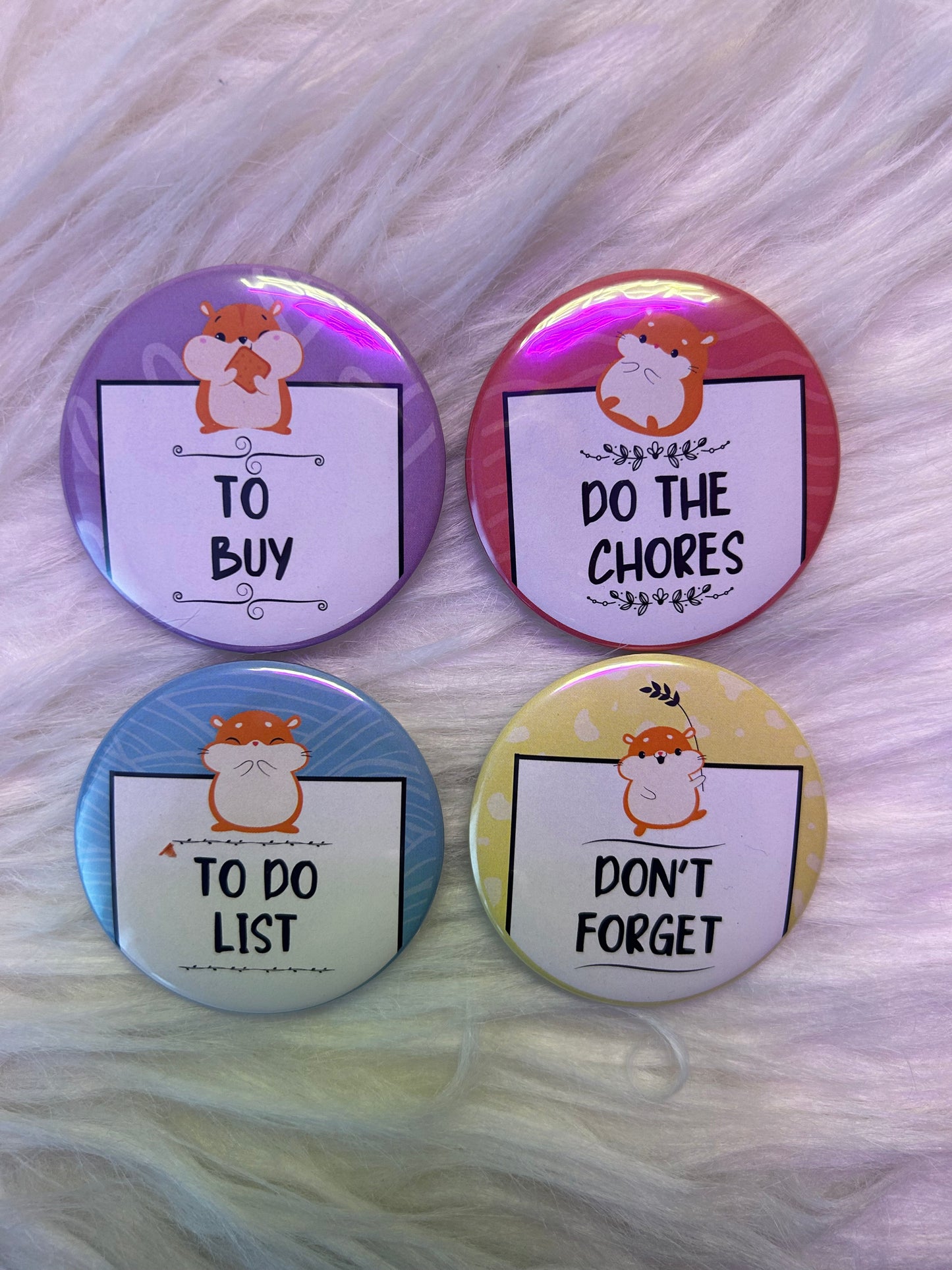 Button bage + fridge magnets